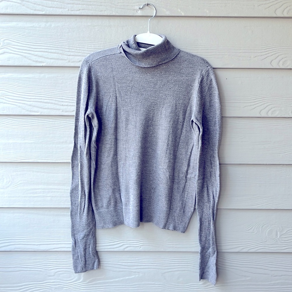 Lucky Brand Jeans gray turtleneck.